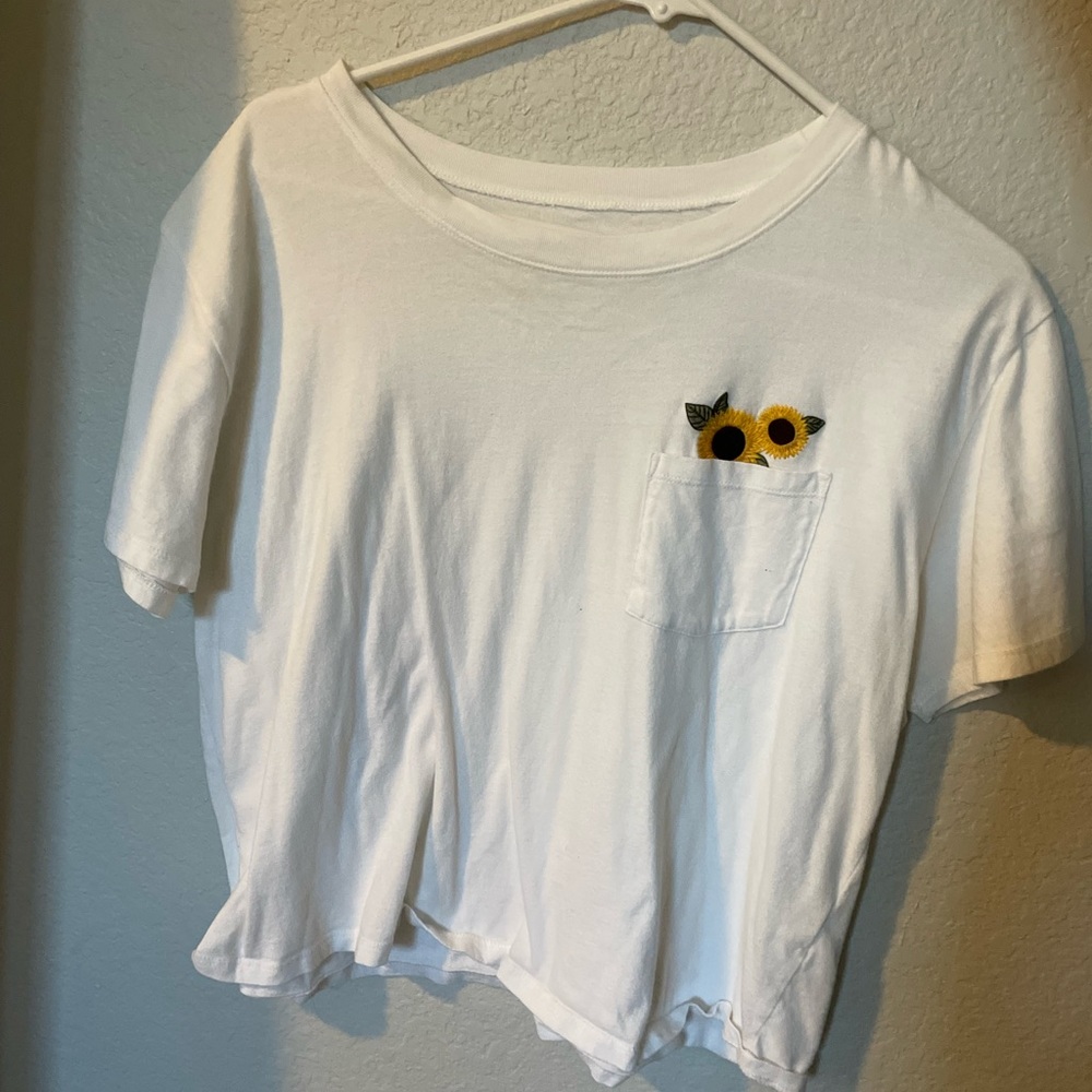 Hollister Cropped Sunflower Tee Woman